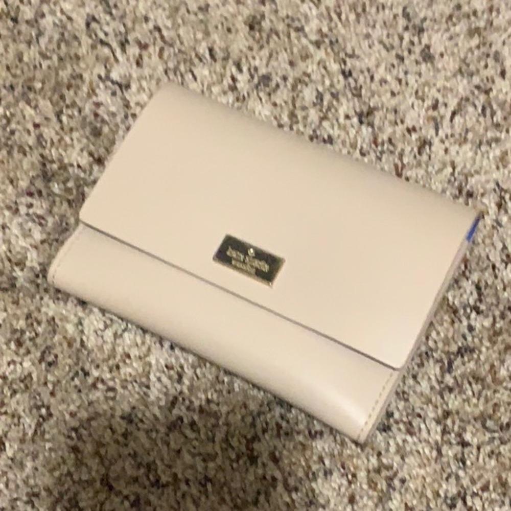 Kate spade slim wallet